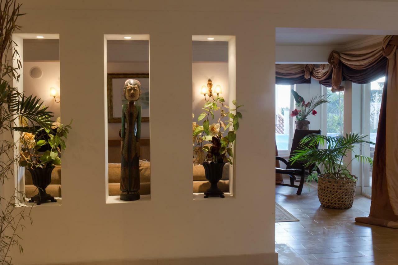 Apartamento Com Piscina Cruz Quebrada Ngoại thất bức ảnh