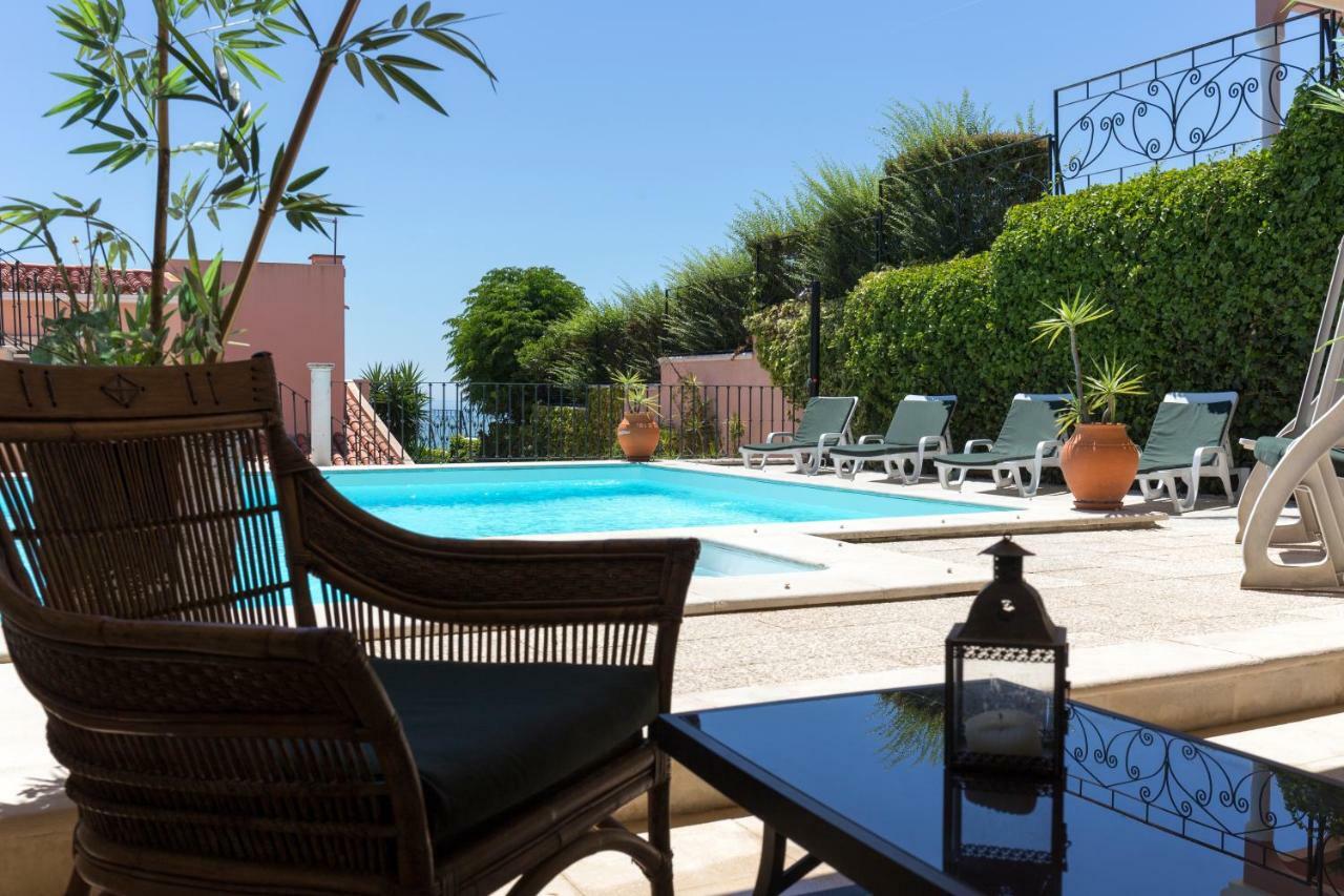 Apartamento Com Piscina Cruz Quebrada Ngoại thất bức ảnh